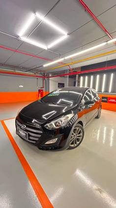 HYUNDAI I30 1.8 MPI 16V GASOLINA 4P AUTOMATICO HYUNDAI I30 1.8 MPI 16V GASOLINA 4P AUTOMATICO
